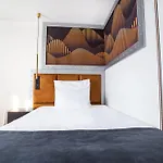 Butikowy M23 Centrum 4*