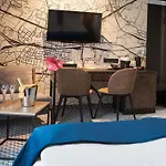 מלון Butikowy M23 Centrum