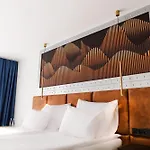 Butikowy M23 Centrum מלון קטוביץ