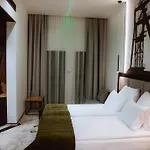 Butikowy M23 Centrum קטוביץ