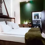 Butikowy M23 Centrum מלון