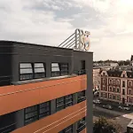 Butikowy M23 Centrum 4* קטוביץ