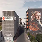 Butikowy M23 Centrum 4*