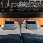 Butikowy M23 Centrum 4*
