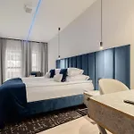 Hotel Butikowy M23 Centrum 4*