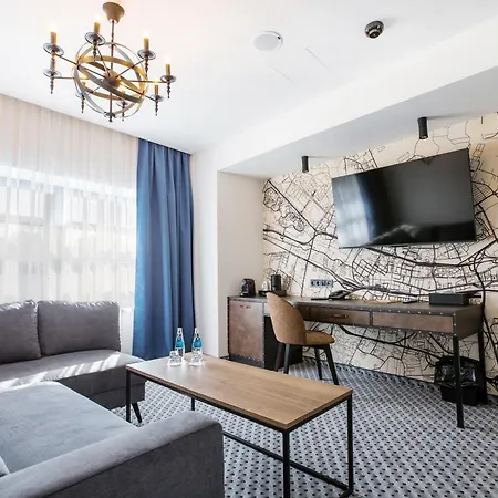 Hotel Butikowy M23 Centrum 4*