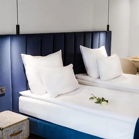 M23 Centrum Szálloda 4*