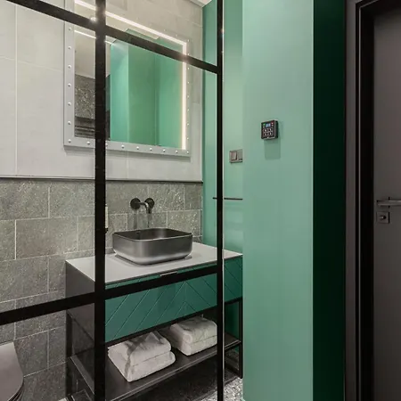 Butikowy M23 Centrum 4* Katovice