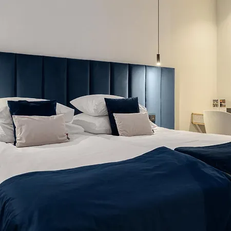 Hotel Butikowy M23 Centrum 4*
