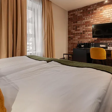 Hotel Butikowy M23 Centrum 4*