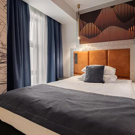 Butikowy M23 Centrum 4*