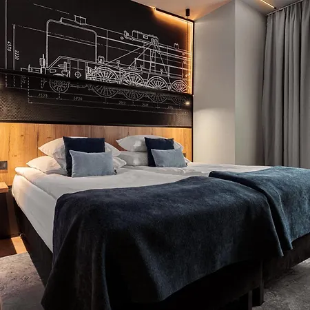 Butikowy M23 Centrum Hotel Katovice