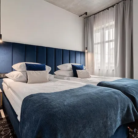 Butikowy M23 Centrum 4*
