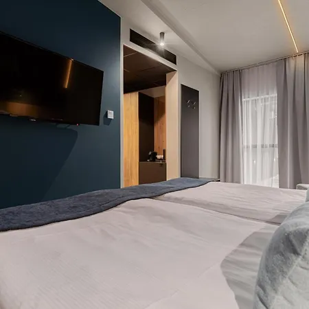 Butikowy M23 Centrum 4* Katovice