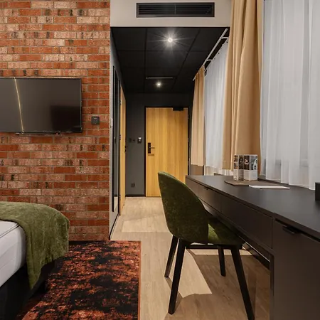 Butikowy M23 Centrum 4*