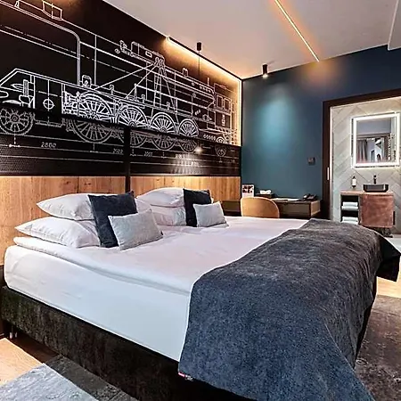 Butikowy M23 Centrum 4* Katowice
